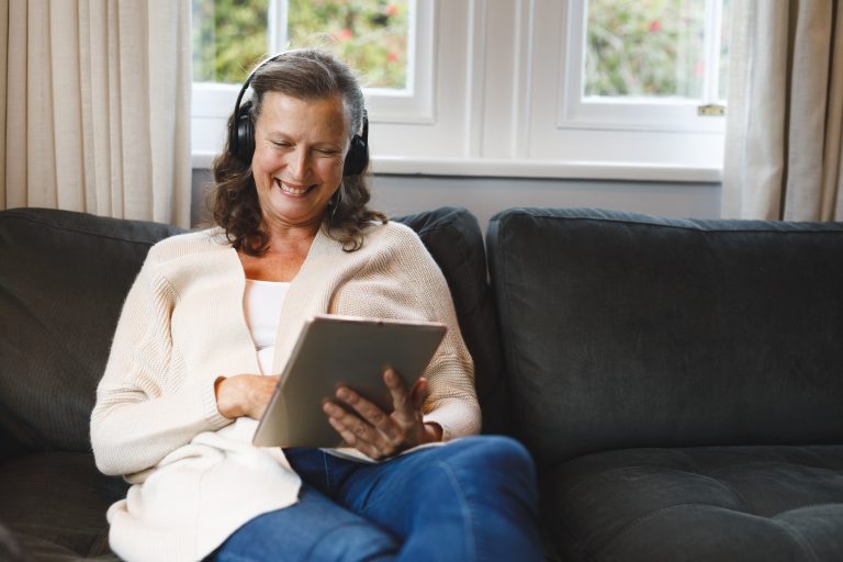How Online Hearing Screeners Help Audiology Practices Qualify and Triage Patients
